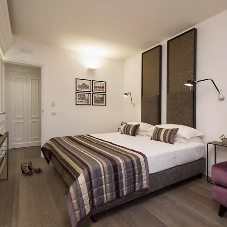 Maison Evelina Rome